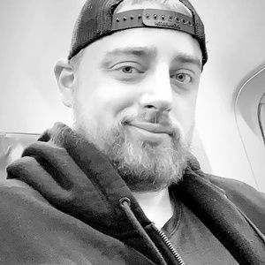 Meet your Posher, Joshua